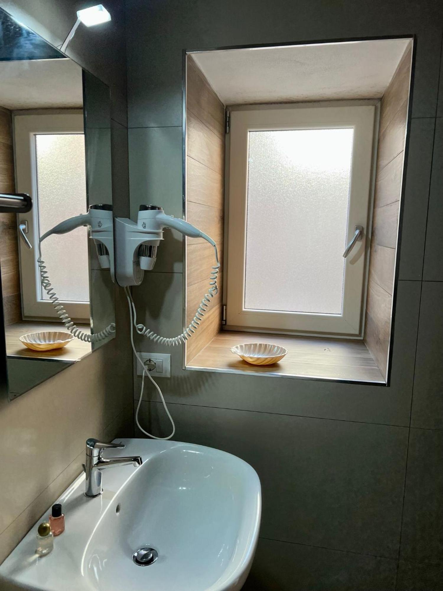 67 Rooms Cefalu Exterior photo