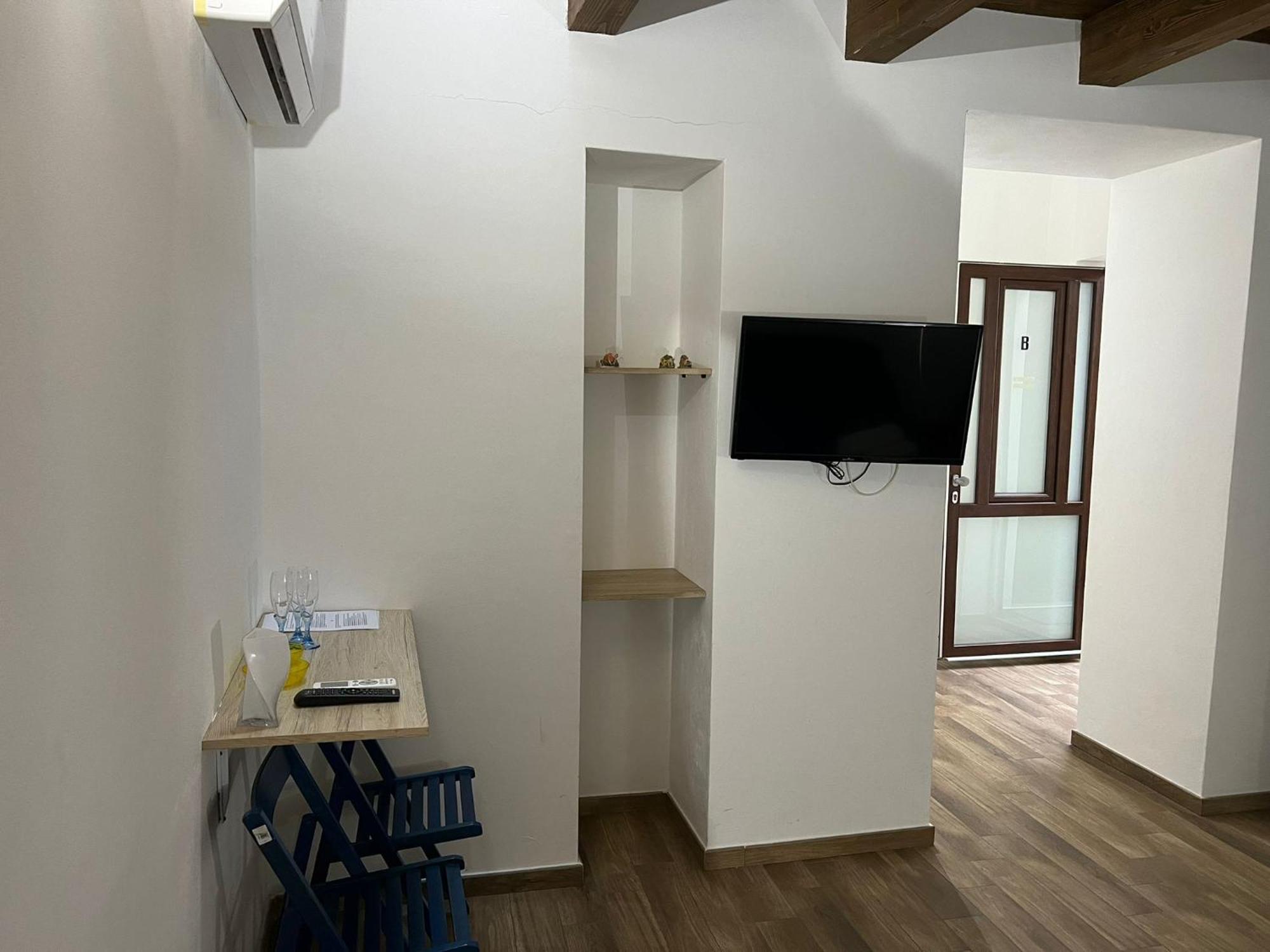67 Rooms Cefalu Exterior photo
