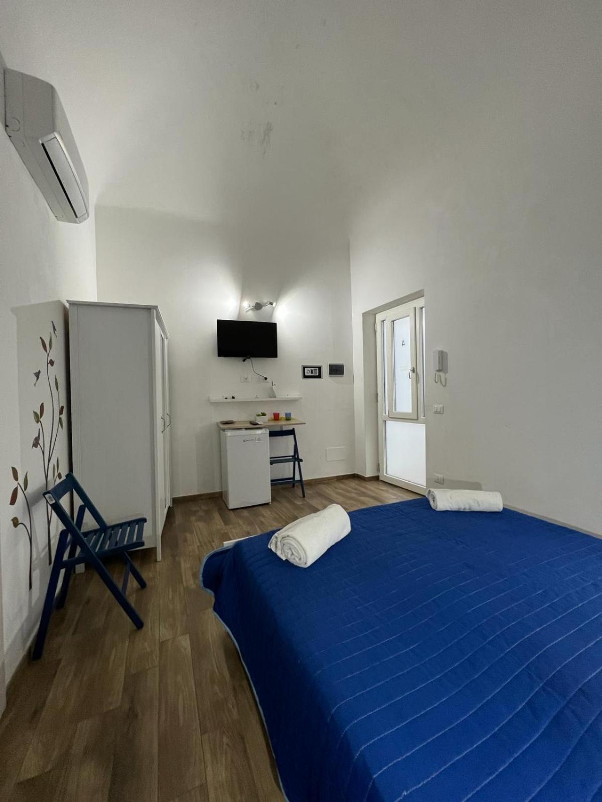 67 Rooms Cefalu Exterior photo